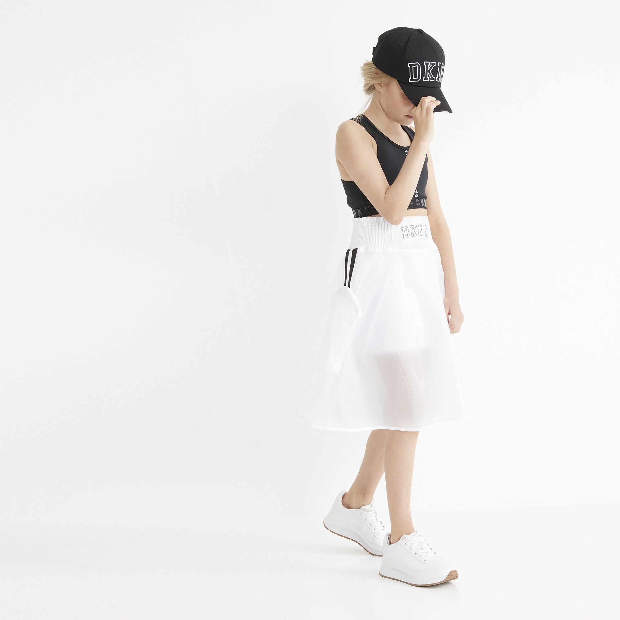 Cap DKNY