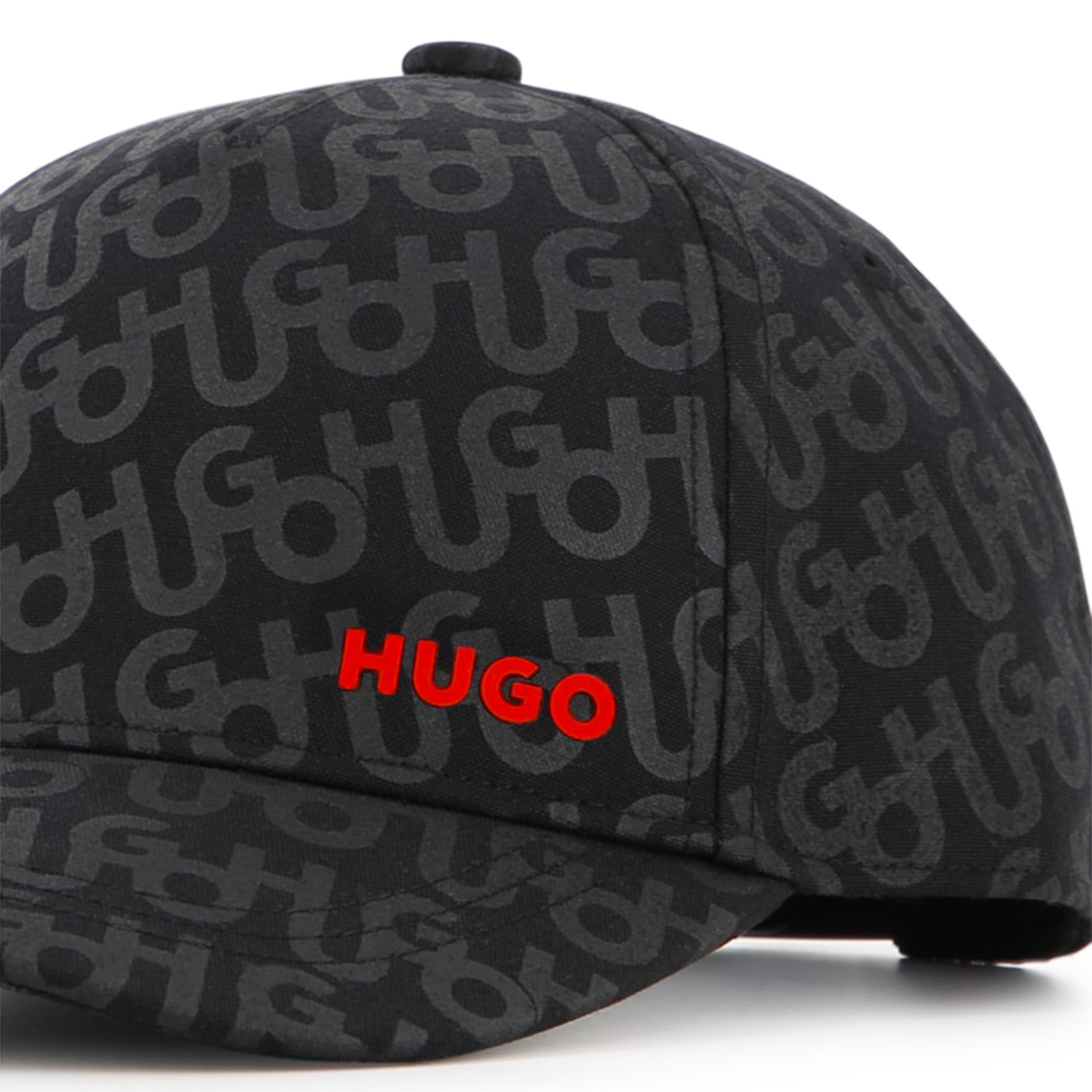 HUGO Winter Accessory (G01318)