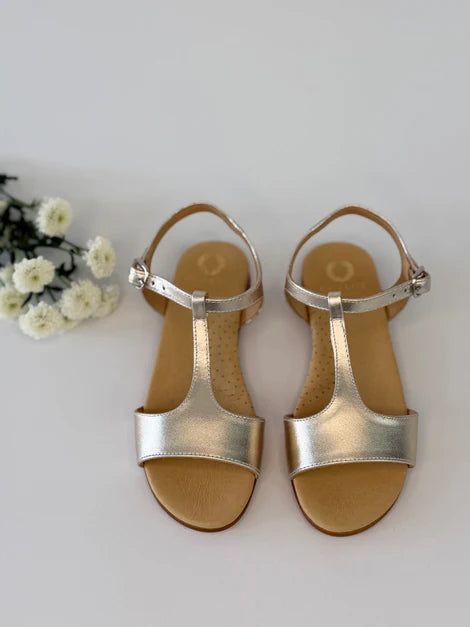 T-Bar Sandal Metallic Champagne Gold Chloe &amp; Jule