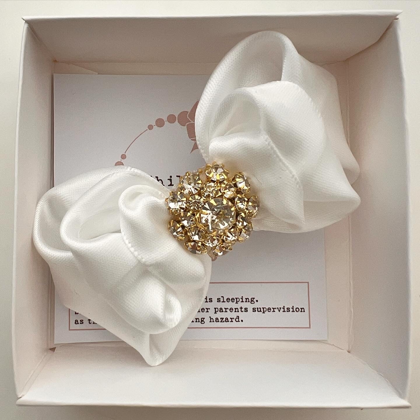 Leyla Hair Bow Child by petalsINK